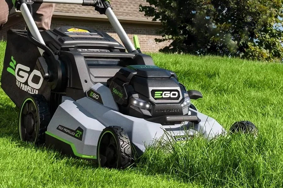 best self-propelled lawn mower