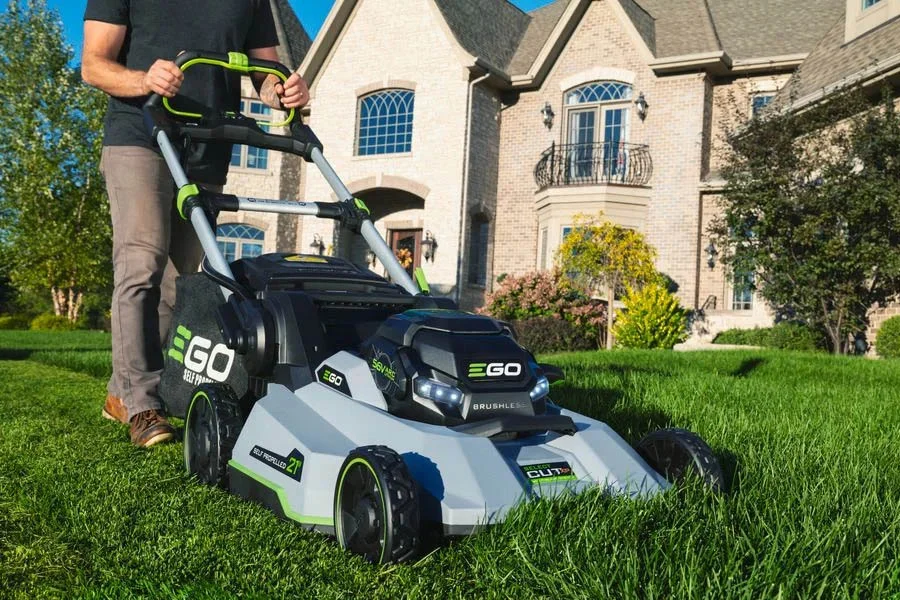 best battery self propelled lawn mowers